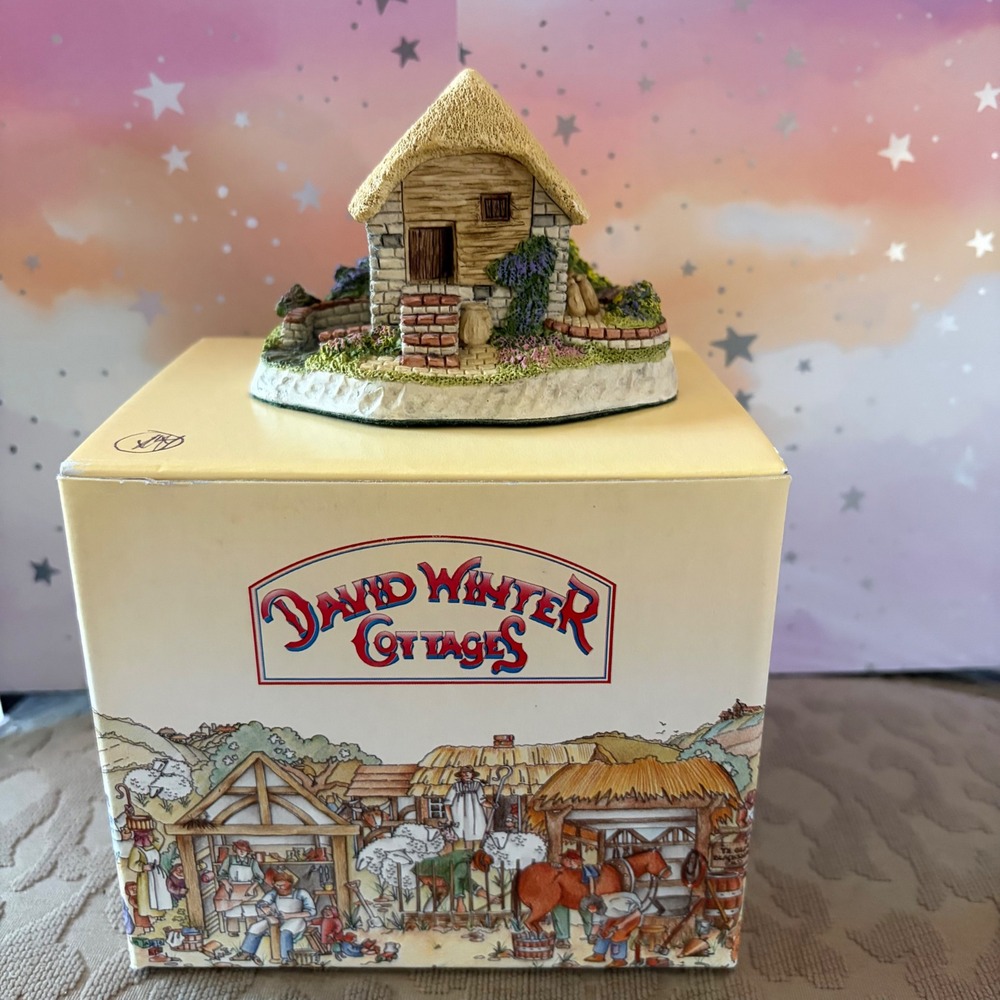 David Winter Cottages Irish Water Mill 1992 Collectors Guild Retired Figurine